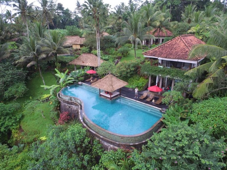 Sewa villa private pool di Bali - 4-Bedroom Ubud Highland Villa – Valley Views, Cultural Charm & Total Serenity – BVI22348