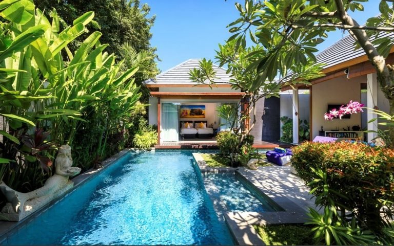 Sewa villa private pool di Bali - 4-Bedroom Family Villa near Seminyak Beach – Tranquility Meets Tropical Living – BVI23003
