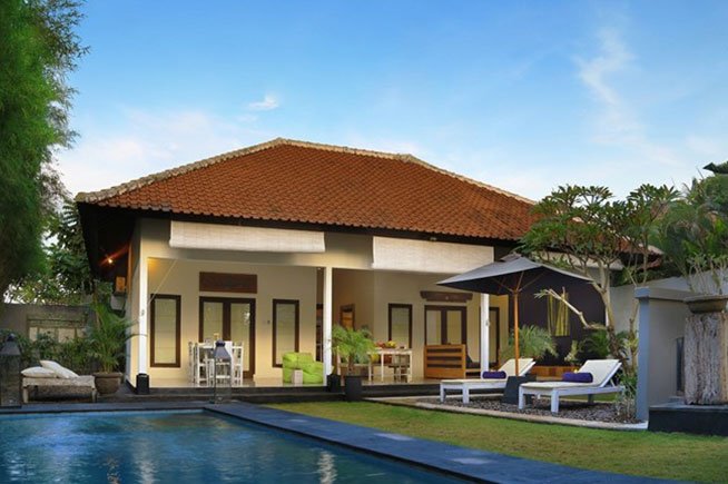 Sewa villa private pool di Bali - 3-Bedroom Private Villa in Peaceful Seminyak Oasis – BVI23451