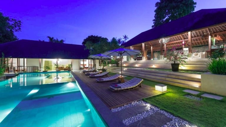 Sewa villa private pool di Bali - 4-Bedroom Riverside Villa in Canggu – Tropical Elegance with Rice Field Views – BVI23975