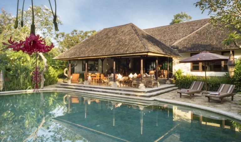 Sewa villa private pool di Bali - Serene 4-Bedroom Villa Nestled in Canggu’s Rice Fields – BVI24144