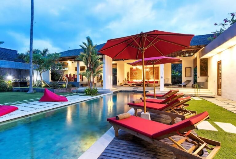 Sewa villa private pool di Bali - Villa Seminyak BVI27093