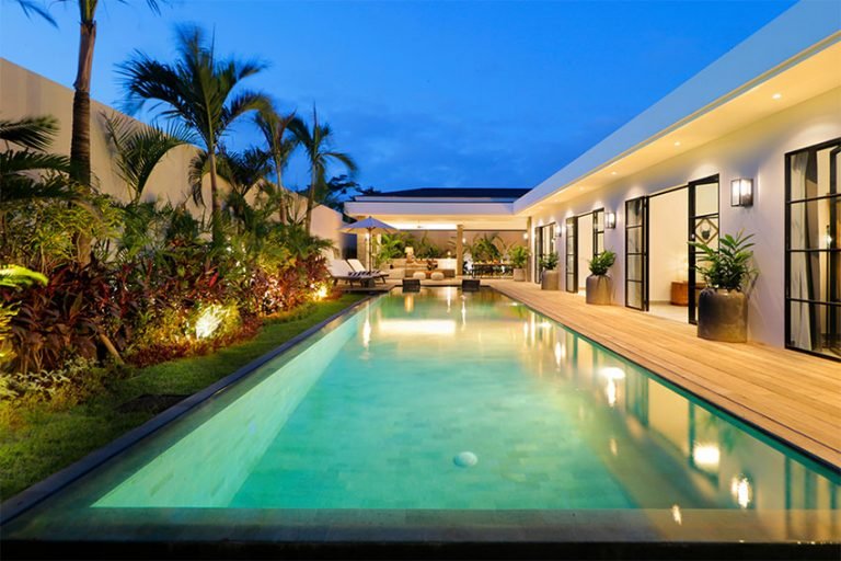 Sewa villa private pool di Bali - Modern 4-Bedroom Villa with Pool – Just 300m from Berawa Beach, Canggu – BVI25704