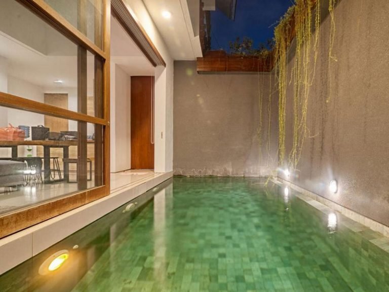Sewa villa private pool di Bali - 3-Bedroom Private Villa with Garden & Wellness Area, Near Kubu Beach Jimbaran – BVI26563