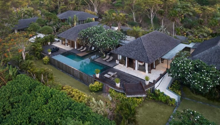 Sewa villa private pool di Bali - Cliffside 7-Bedroom Oceanview Estate with Multiple Pools in Nusa Dua – BVI28514