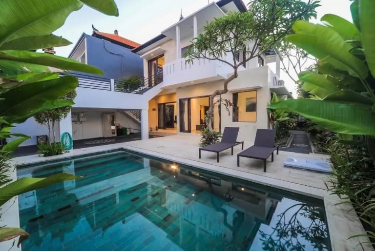 Sewa villa private pool di Bali - 4-Bedroom Charming Villa with Private Pool & Garden in Sanur – BVI29102