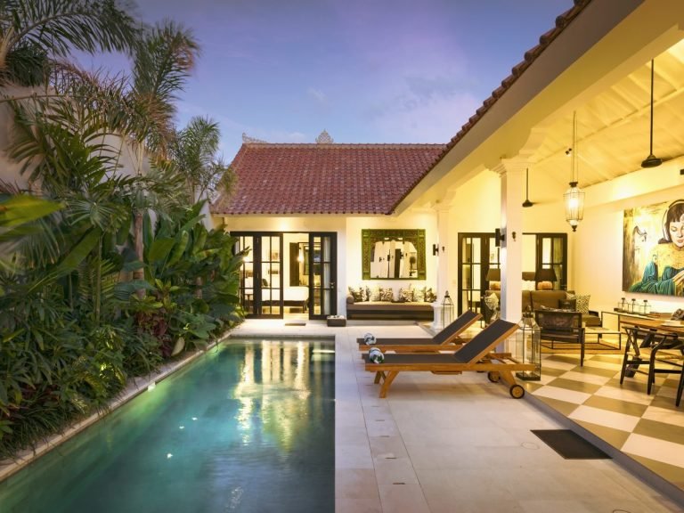 Sewa villa private pool di Bali - Stylish 2-Bedroom Tropical-Chic Villa with Private Pool in Seminyak – BVI27832