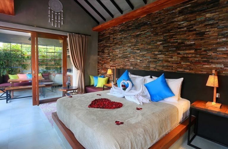 Sewa villa private pool di Bali - Romantic 1-Bedroom Honeymoon Villas in Kerobokan – Private Escape Near Seminyak – BVI29805