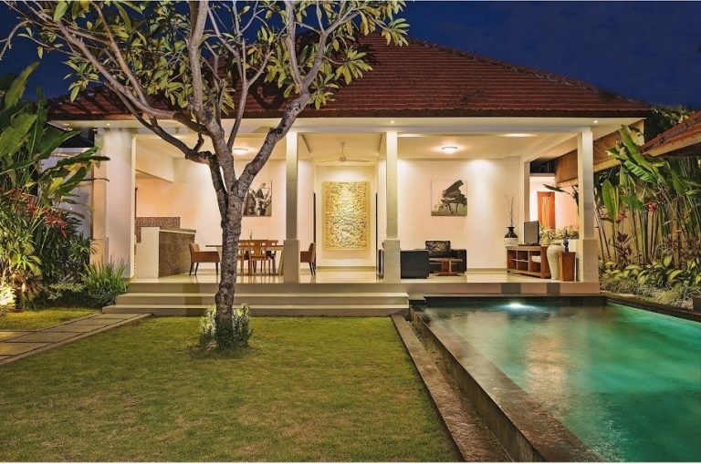 Sewa villa private pool di Bali - Spacious 4-Bedroom Private Villas in Seminyak – Modern Elegance Meets Balinese Soul – BVI29486