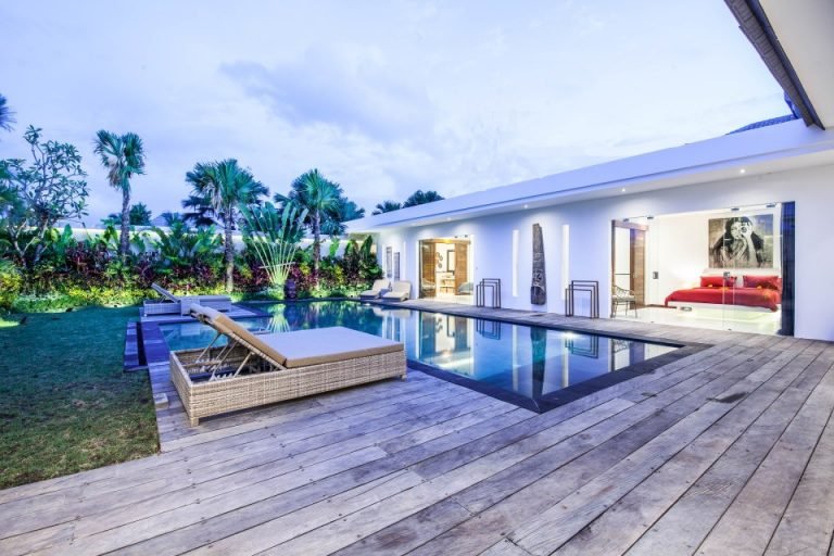 Sewa villa private pool di Bali - 4-Bedroom Luxury Villa in Central Seminyak – Pool, Garden & Prime Location – BVI30110