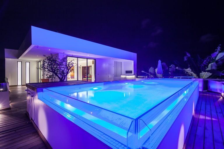 Sewa villa private pool di Bali - 2-Bedroom Luxury Penthouse in Seminyak – Private Pool, Tropical Garden & Modern Balinese Charm – BVI30079