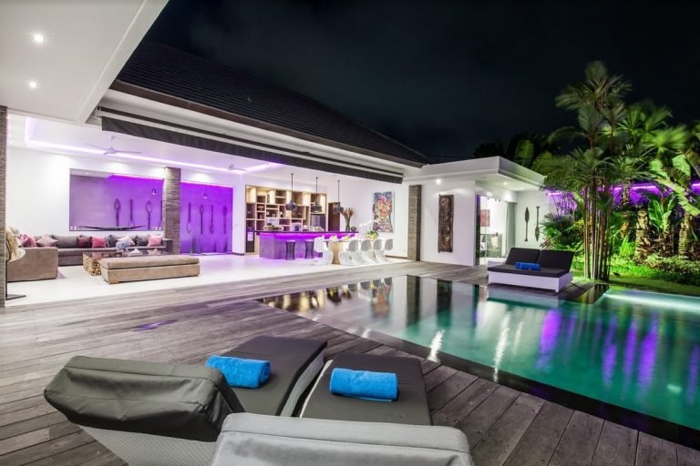 Sewa villa private pool di Bali - 4-Bedroom Private Pool Villa in Seminyak – Balinese Charm & Modern Comfort – BVI30673