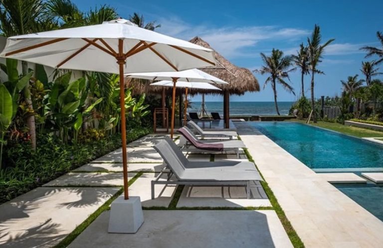 Sewa villa private pool di Bali - Stunning 4-Bedroom Beachfront Villa Overlooking Pasut Black Sand Beach, Tanah Lot – BVI30405