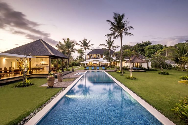 Sewa villa private pool di Bali - Peaceful 5-Bedroom Oceanfront Villa in East Bali – Nature, Serenity & Space – BVI31068