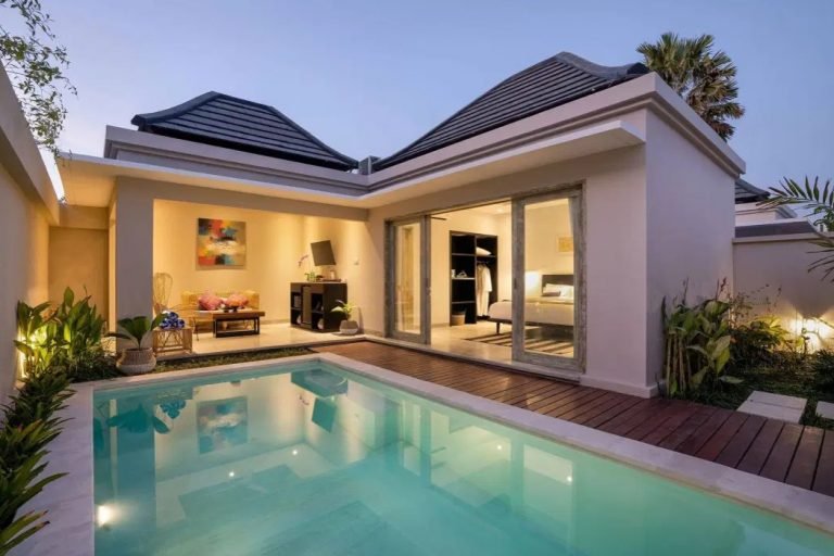 Sewa villa private pool di Bali - One-Bedroom Private Pool Villa in the Heart of Echo Beach, Canggu — Your Romantic Bali Getaway – BVI31172
