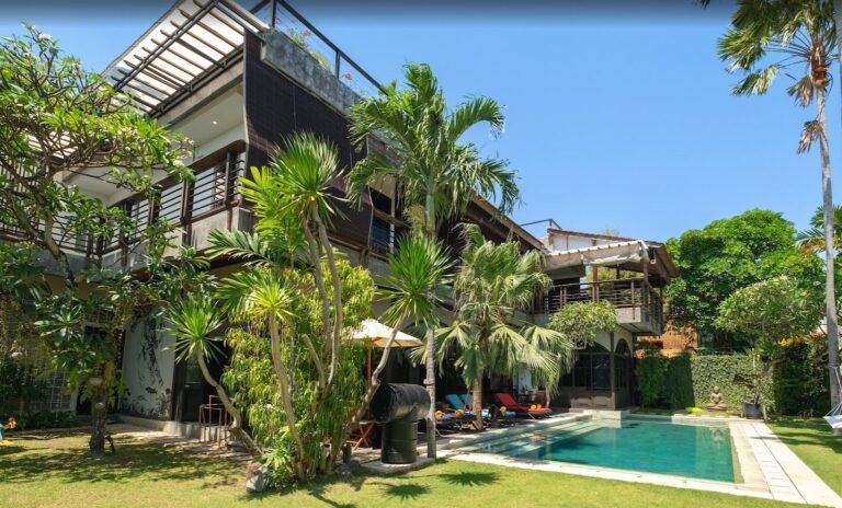 Sewa villa private pool di Bali - Stylish 6BR Villa Pool in Central Seminyak BVI32289