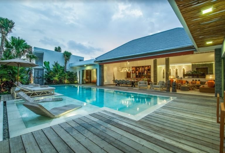 Sewa villa private pool di Bali - 5 Bedroom Luxury Private Pool Villa in the Heart of Canggu – Ethnic Elegance Meets Tropical Calm – BVI32727