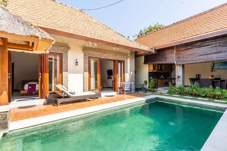 Sewa villa private pool di Bali - 4 Bedroom Villa Sanur: Your Private Paradise Just Steps from the Beach – BVI32257
