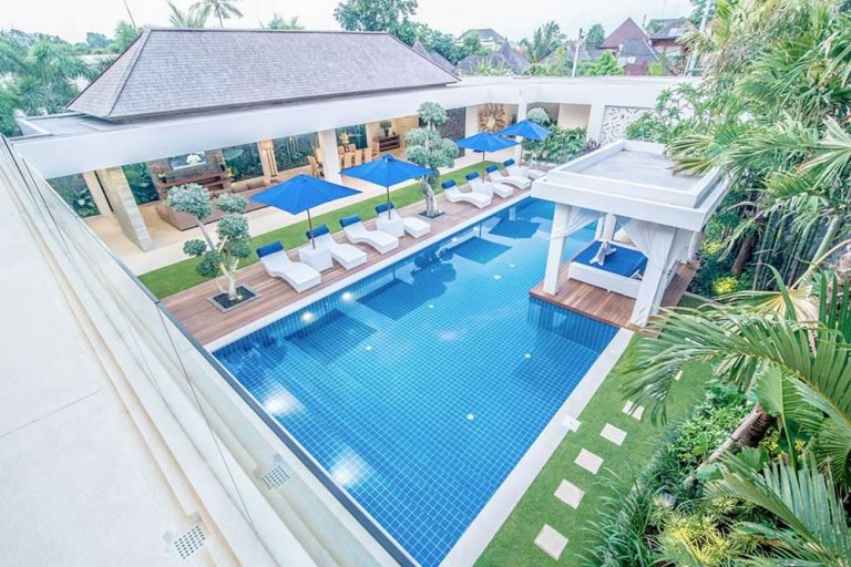 Sewa villa private pool di Bali - Ultimate Luxury Awaits: Exclusive 5-Bedroom Villa in Prestigious Seminyak – BVI32965