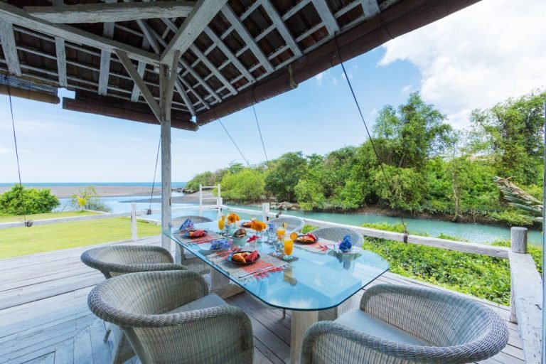 Sewa villa private pool di Bali - Charming 2-Bedroom Joglo-Style Villa with Private Plunge Pool & Ocean Views – BVI33245