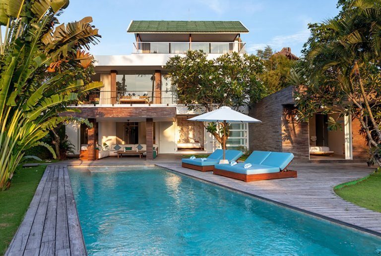 Sewa villa private pool di Bali - Eco-Luxury 4-Bedroom Villa with Partial Ocean Views in Canggu – BVI33852