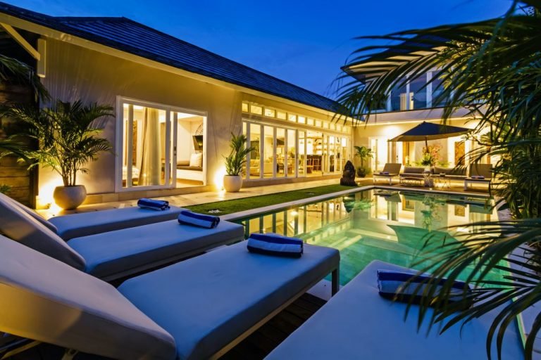 Sewa villa private pool di Bali - Luxurious 4 Bedroom Villa Near Double Six Beach – BVI33608