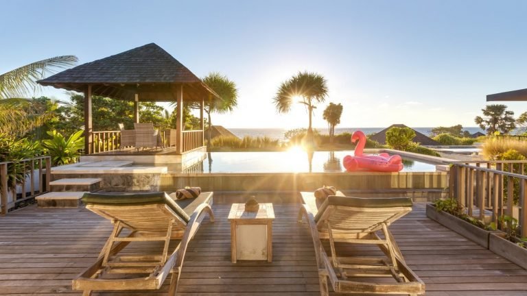 Sewa villa private pool di Bali - Stunning 3-Bedroom Boutique Villa with Sea Views at Batu Belig Beach – BVI33767