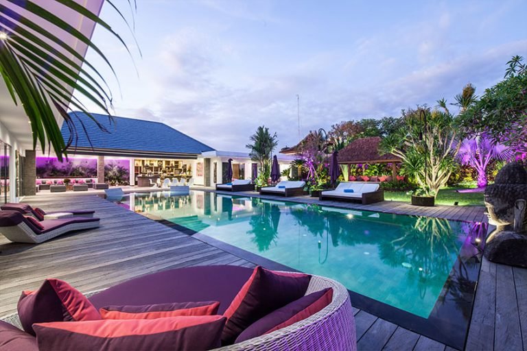 Sewa villa private pool di Bali - Stunning 7-Bedroom Contemporary Luxury Villa in Canggu – BVI34450