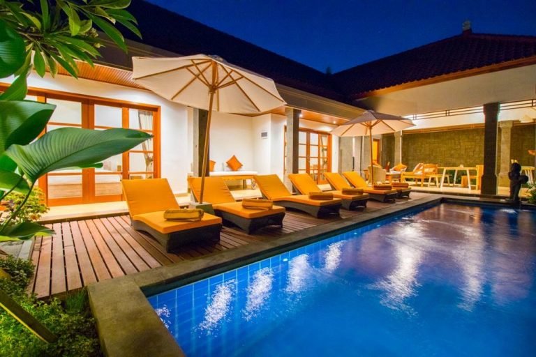 Sewa villa private pool di Bali - Romantic & Cozy 3-Bedroom Villa with Private Pool in Tranquil Seminyak – BVI35052