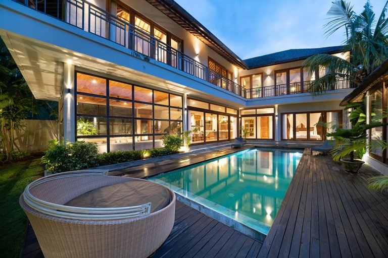 Sewa villa private pool di Bali - Luxurious 4-Bedroom Villa in Prime Canggu Location – BVI36329