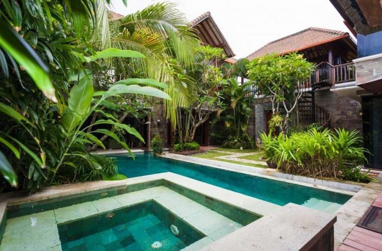 Sewa villa private pool di Bali - Stunning 4-Bedroom Villa in Seminyak – Tropical Gardens & Spacious Living – BVI35903