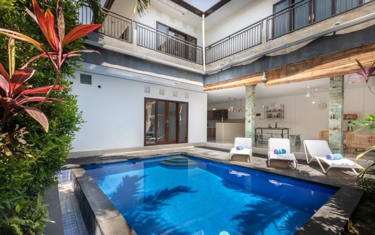 Sewa villa private pool di Bali - 3 Bedrooms Private Villa in Canggu: Boho-Chic Comfort Meets Tropical Serenity – BVI37223
