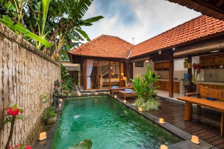 Sewa villa private pool di Bali - Charming 2-Bedroom Villa in Ubud — Your Serene Mountain Retreat! – BVI37852