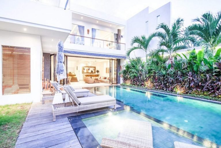 Sewa villa private pool di Bali - Modern-Ethnic 4-Bedroom Villa in Trendy Canggu — Relax Near Seminyak’s Vibrant Scene – BVI38516