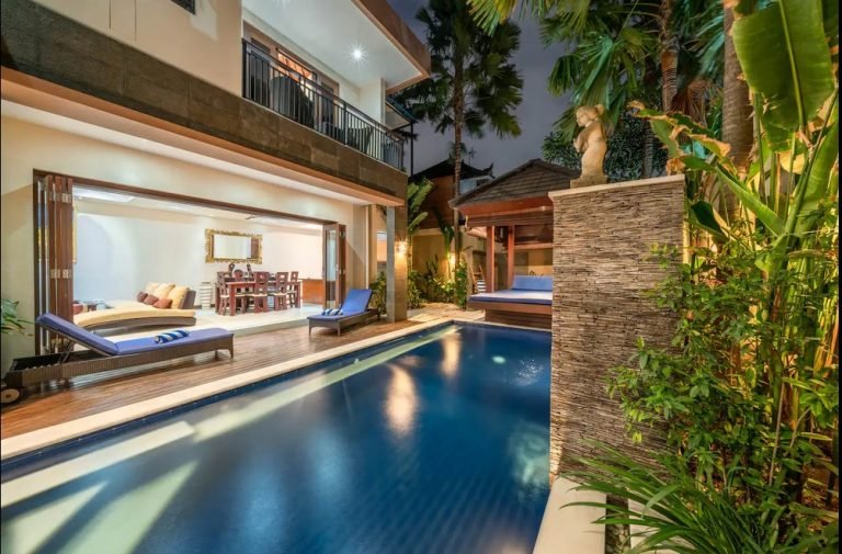 Sewa villa private pool di Bali - Modern 3-Bedroom Private Villa in the Heart of Seminyak – BVI38798