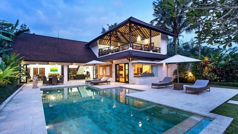 Sewa villa private pool di Bali - Ethnic-Chic 4-Bedroom Ubud Villa with Private Pool & Stunning Tropical Vibes – BVI39221