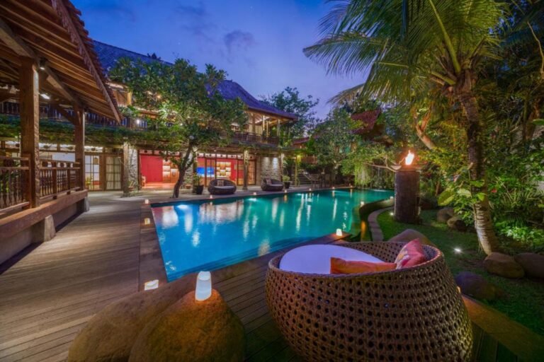 Sewa villa private pool di Bali - A Balinese Garden Paradise – 5BR Luxury Villa in Jimbaran – BVI42764