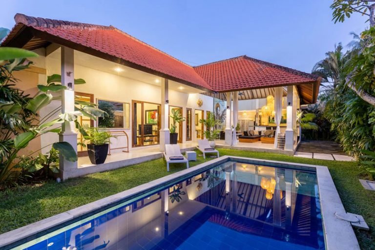 Sewa villa private pool di Bali - Charming 3BR Villa – Just 350m from the Beach – BVI42022