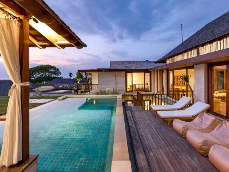 Sewa villa private pool di Bali - Villa Seminyak BVI13230 – Luxury 1-Bedroom Honeymoon Villa with Sea Views, Perfect for Couples