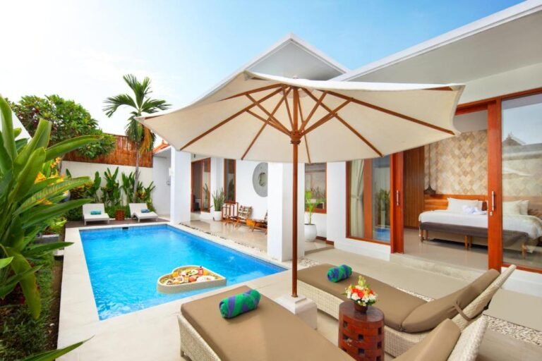 Sewa villa private pool di Bali - Stylish 2-Bedroom Private Villa with Pool & Garden Views, 12 Minutes Walk to Seminyak Beach – BVI43090