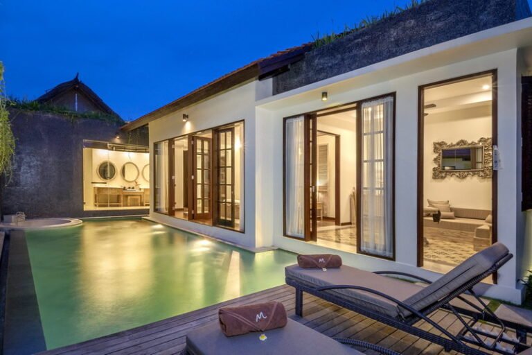 Sewa villa private pool di Bali - Romantic 1-Bedroom Villa with Private Pool & Jacuzzi – Umalas, Bali – BVI44249