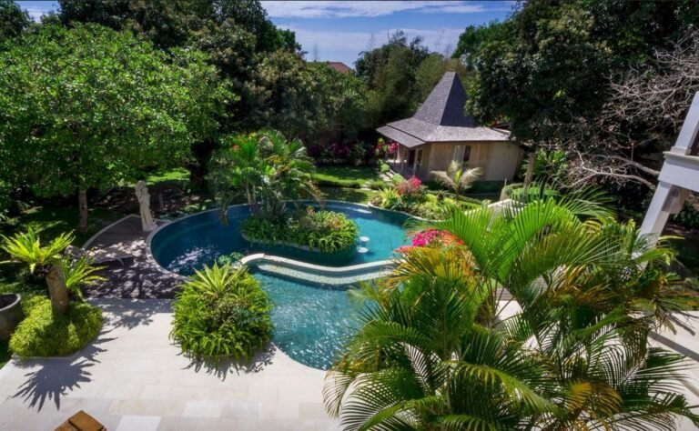 Sewa villa private pool di Bali - Spacious 4-Bedroom Luxury Villa with Private Pool, AC Living Room & Billiard Lounge – Uluwatu, Bali – BVI44636