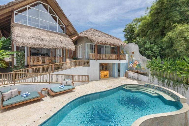 Sewa villa private pool di Bali - Stylish 3-Bedroom Mediterranean Villa in Canggu – Perfect for Groups, Events, or Peaceful Retreats – BVI742967