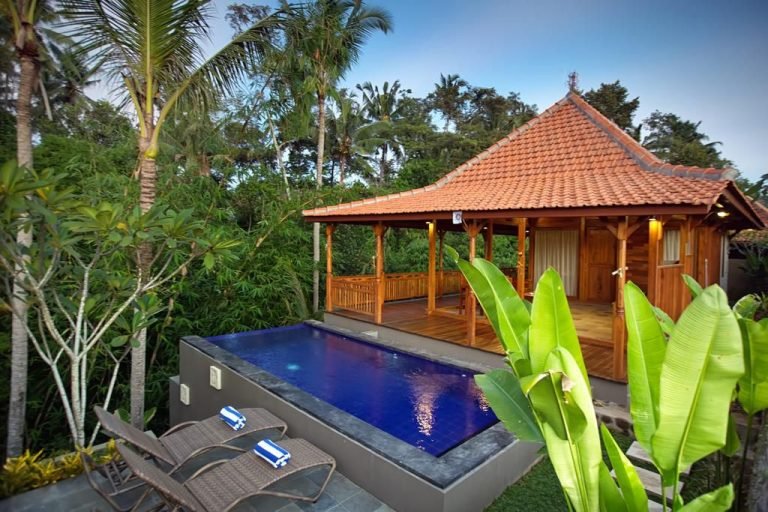 Sewa villa private pool di Bali - Romantic One-Bedroom Suite Villa – Private Pool, Bamboo Forest Views & Balinese Charm – BVI46010