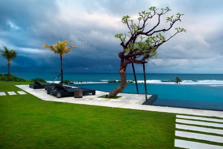 Sewa villa private pool di Bali - Serene 6-Bedroom Designer Villa with Ocean & Volcano Views – Bali – BVI48246