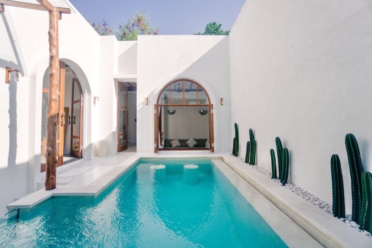 Sewa villa private pool di Bali - Modern 2-Bedroom Minimalist Villa with Private Pool in Kerobokan – BVI48525