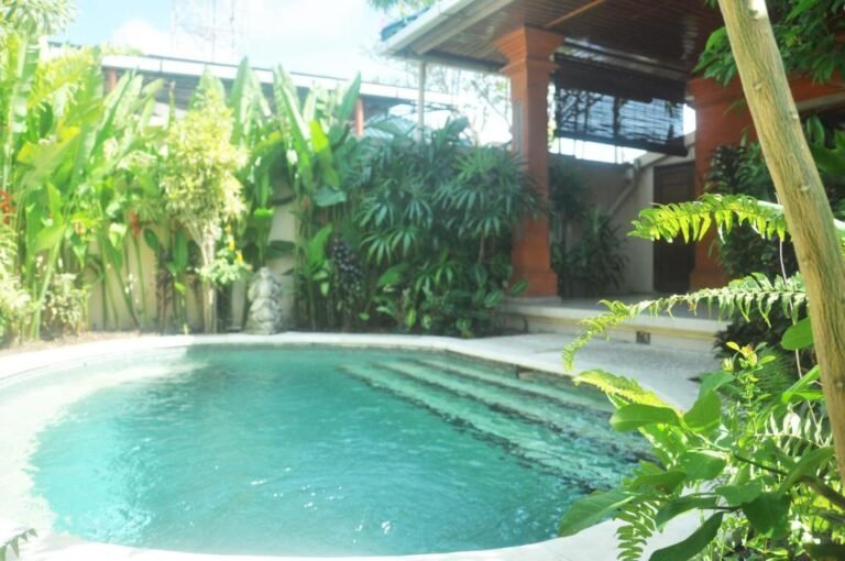 Sewa villa private pool di Bali - Charming 2-Bedroom Balinese-Style Villa in Central Sanur – BVI49104