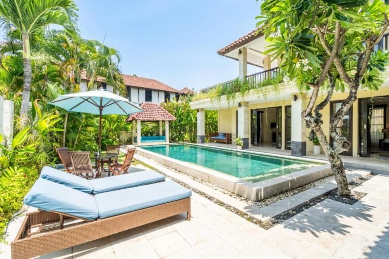 Sewa villa private pool di Bali - Luxury & Comfort at Our 3-Bedroom Villas in the Heart of Seminyak, Bali – BVI49651