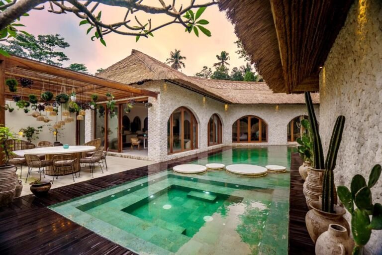 Sewa villa private pool di Bali - Mediterranean-Inspired 6BR Villa in Ubud with Infinity Pool & Tropical Charm – BVI50893