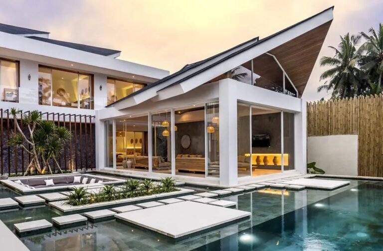 Sewa villa private pool di Bali - Villa 6BR Modern dengan Valley View di Ubud – BVI54789